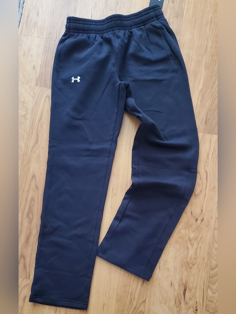 Under Armour Women’s Small Black Sweat Pants
